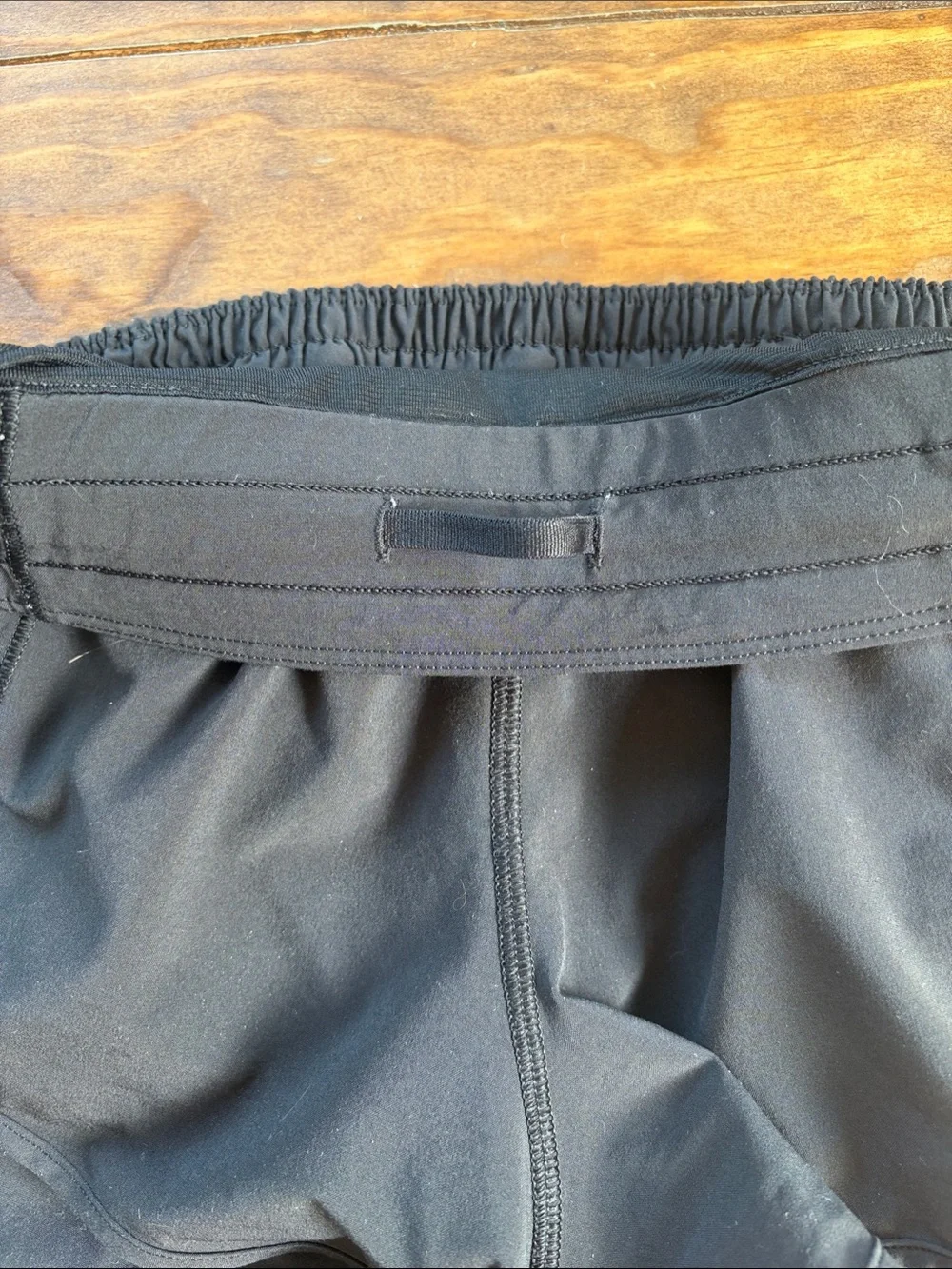 lululemon black hottie hot shorts - Picture 3 of 6